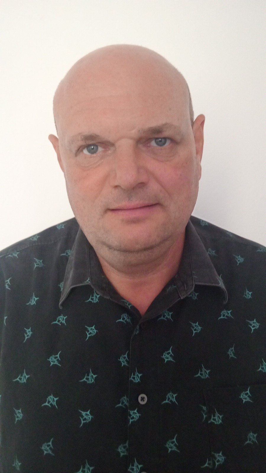 Head and shoulders portrait of Stefan Maier Gleixner
